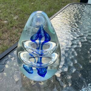 WOW Lovely  VTG Teardrop Blown Art Glass Suspended Cobalt Blue Halos Paperweight